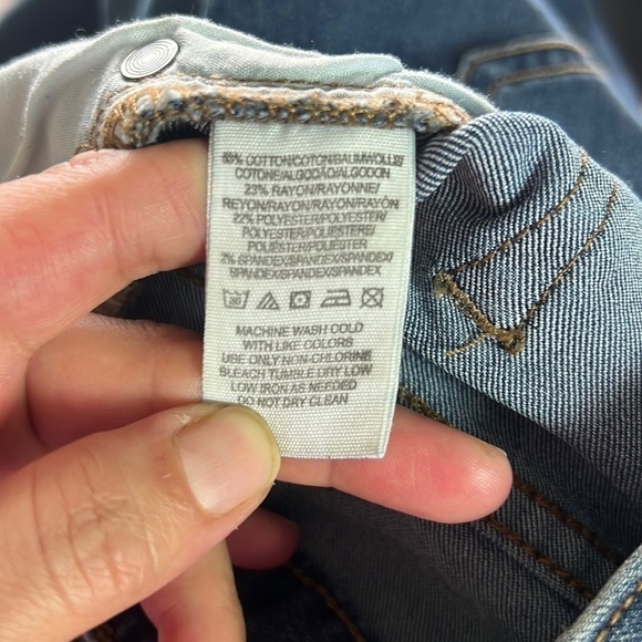 FREE People Dark Blue Wash Busted Knee Mid Rise Skinny Jeans Size W24 - Picture 15 of 16